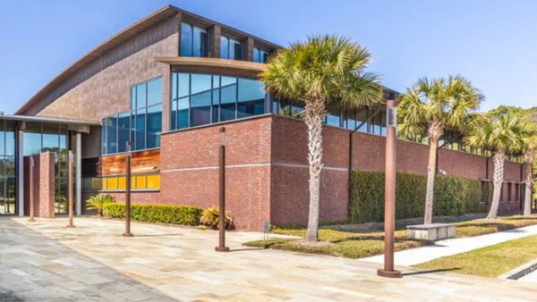 Heirloom aCloud Corporation at 11 eWall Street in Mount Pleasant SC