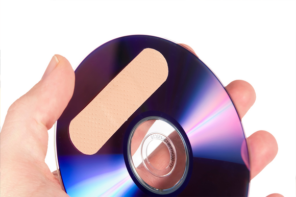 How do I save photos from a damaged Southtree disc?
