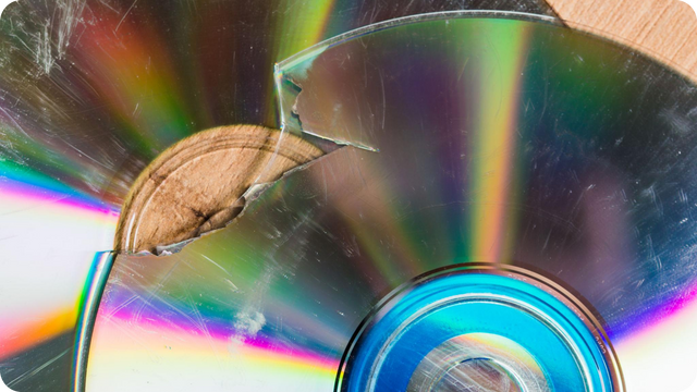 Compact Disc: How CDs Changed Media—And Why They’re Failing – Heirloom