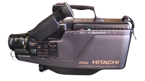 Hitachi VM-2600A VHS Player