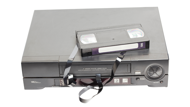 VCR vs VHS